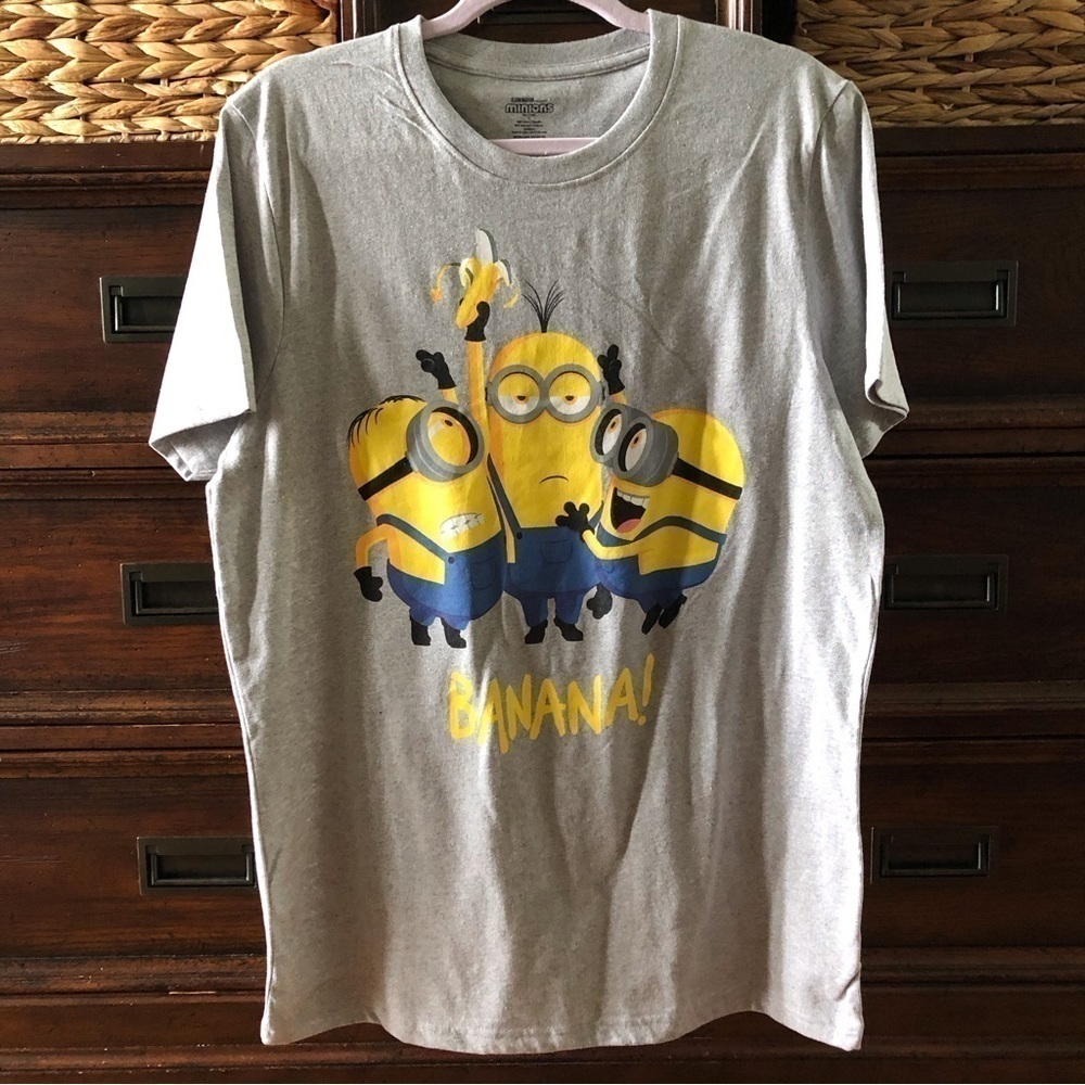 Minions Gray Bananas short sleeve graphic tee